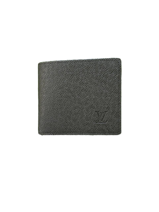 Портфейл LV